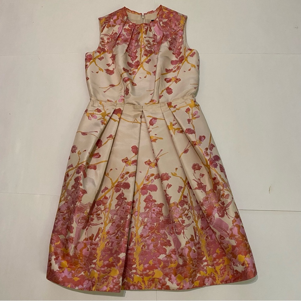 Carmen Marc Valvo floral dress size 6